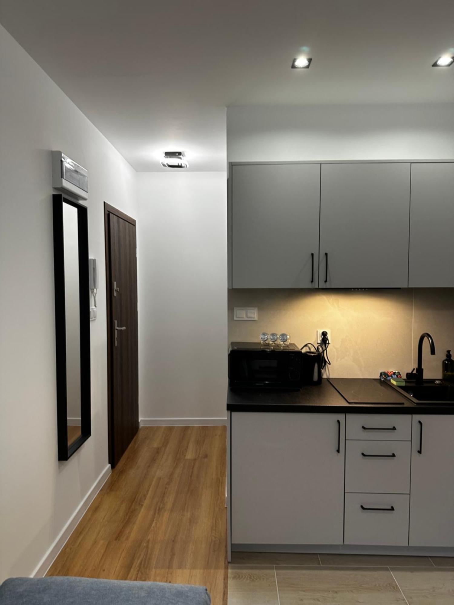 Skwerowa Nest Apartamento Cracóvia Exterior foto